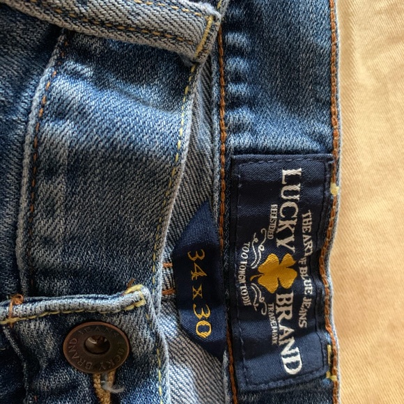 Men’s Lucky Brand Straight Leg Jeans (34x30) - Picture 4 of 5